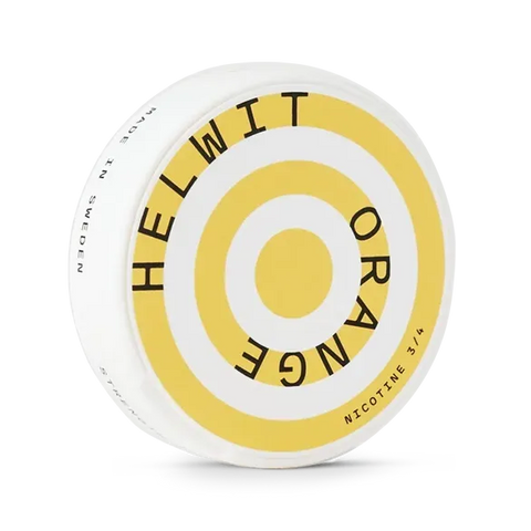 Helwit Orange Slim nicotine pouch can. Orange and white design, all white slim pouch with juicy orange flavor. Fruity and fresh.