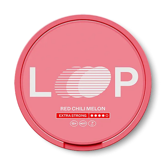 LOOP Red Chili Melon Extra Strong nicotine pouch can. Red and white design, all white slim pouch with spicy chili and sweet melon flavor. Extra strong.