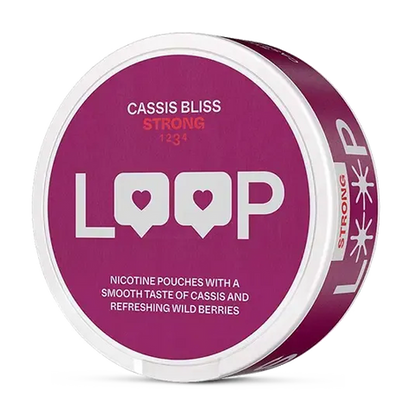 Close-up of LOOP Cassis Bliss Slim all white nicotine pouch can. Slim format, cassis blackcurrant taste, stylish packaging.